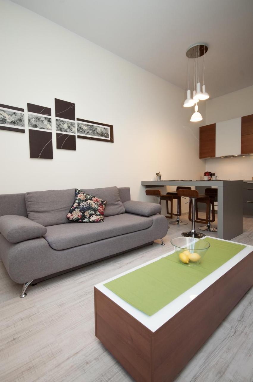 Dream Team Zamoyskiego Apartment *